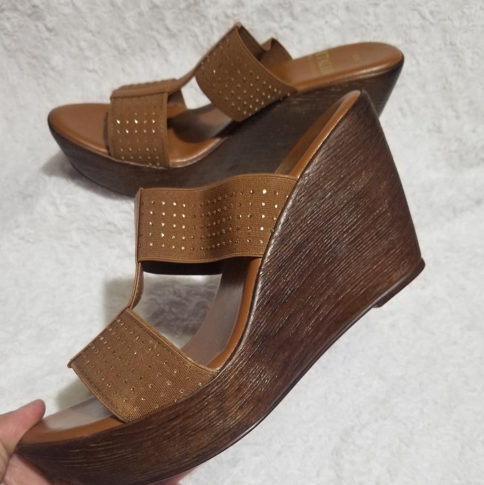 Italian Shoemakers platforms  Size 10